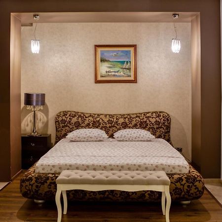 Kubiq Residence Temesgyarmat Kültér fotó