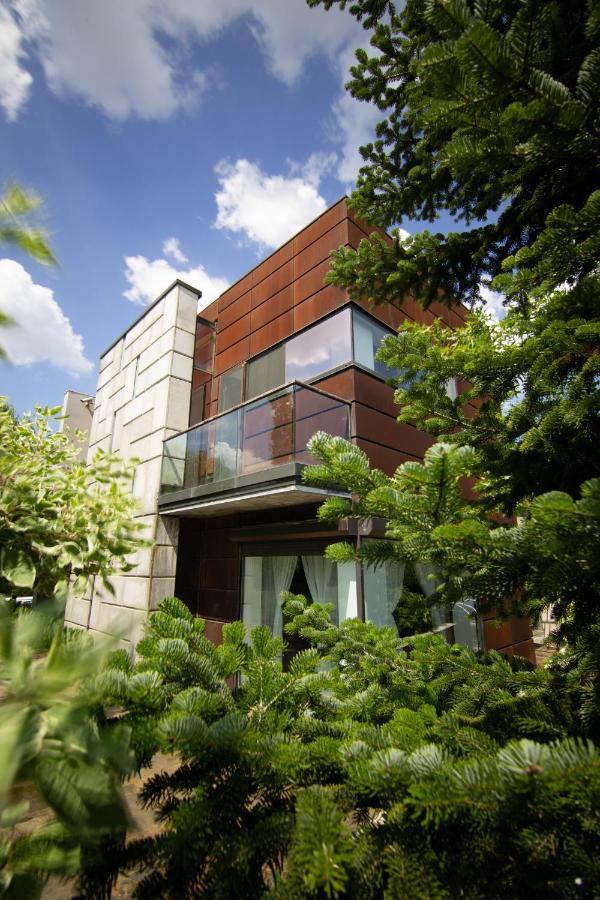 Kubiq Residence Temesgyarmat Kültér fotó