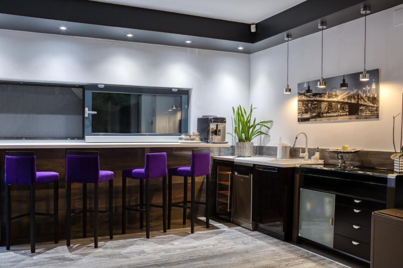 Kubiq Residence Temesgyarmat Kültér fotó