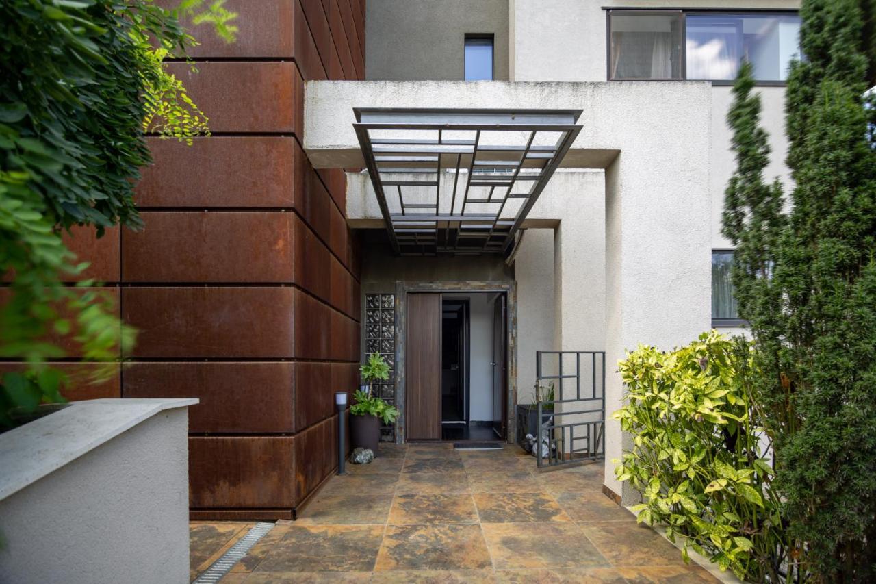 Kubiq Residence Temesgyarmat Kültér fotó