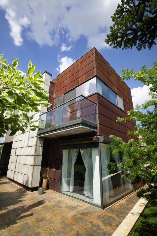 Kubiq Residence Temesgyarmat Kültér fotó